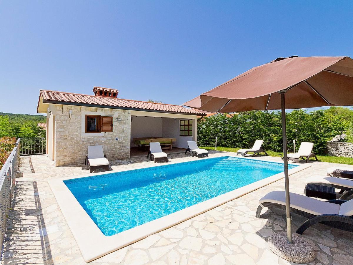 Villa Lucija Raša Exterior foto