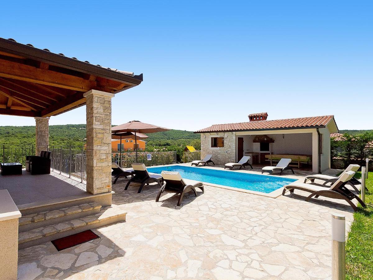 Villa Lucija Raša Exterior foto