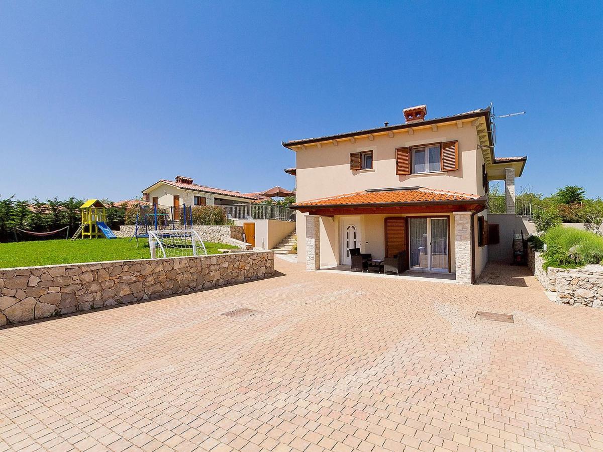 Villa Lucija Raša Exterior foto