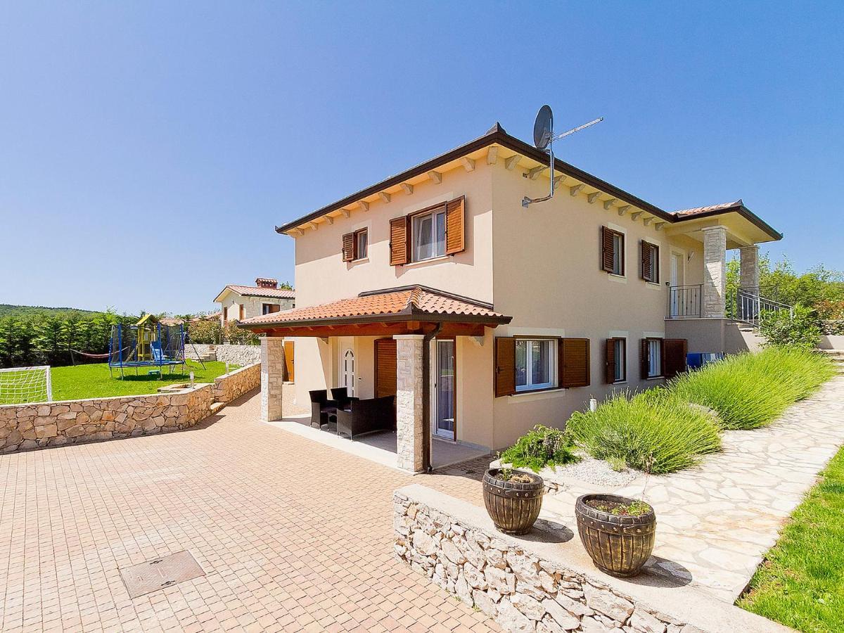 Villa Lucija Raša Exterior foto